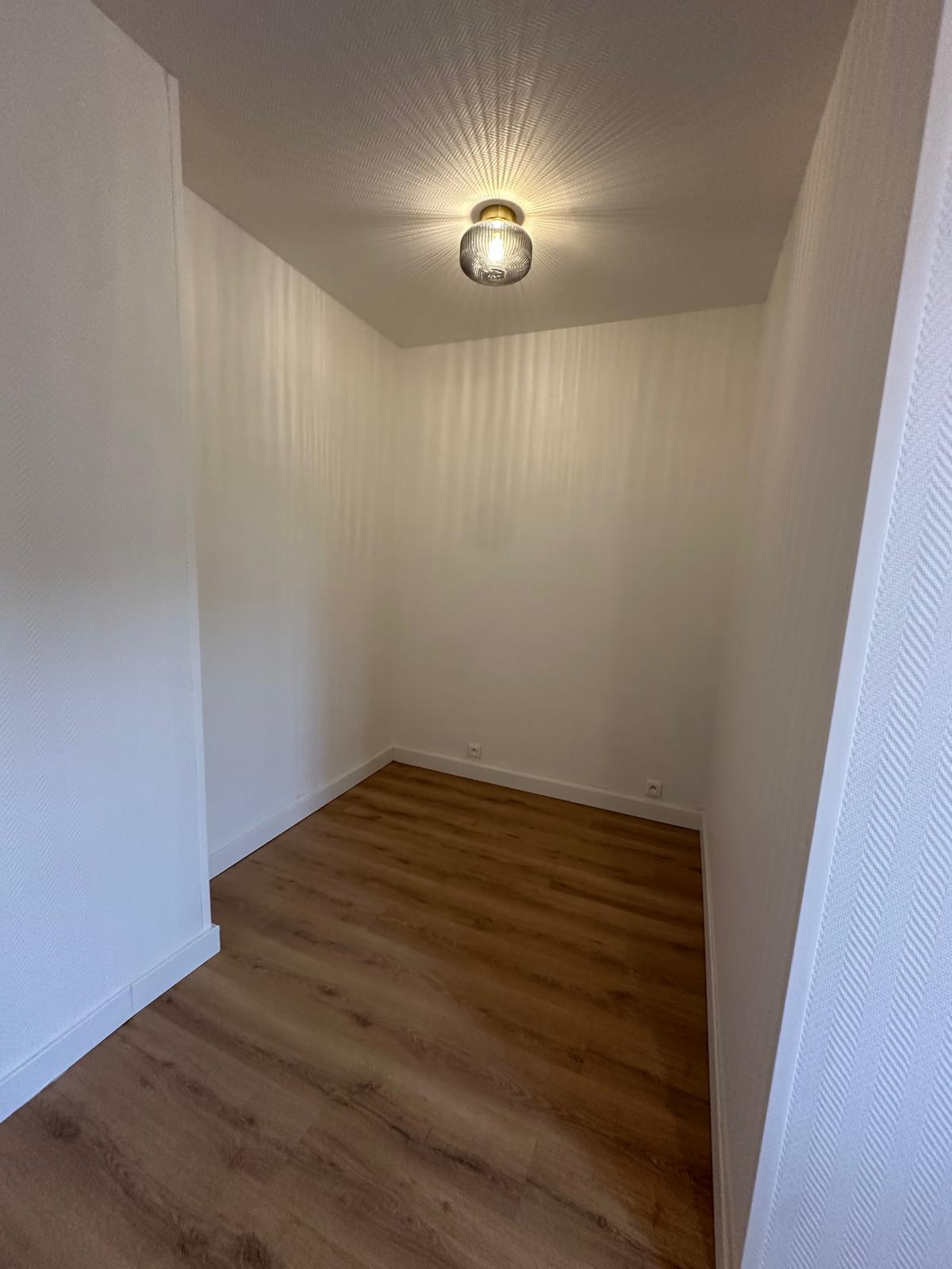 WhatsApp Image 2025-11-02 at 21.44.15