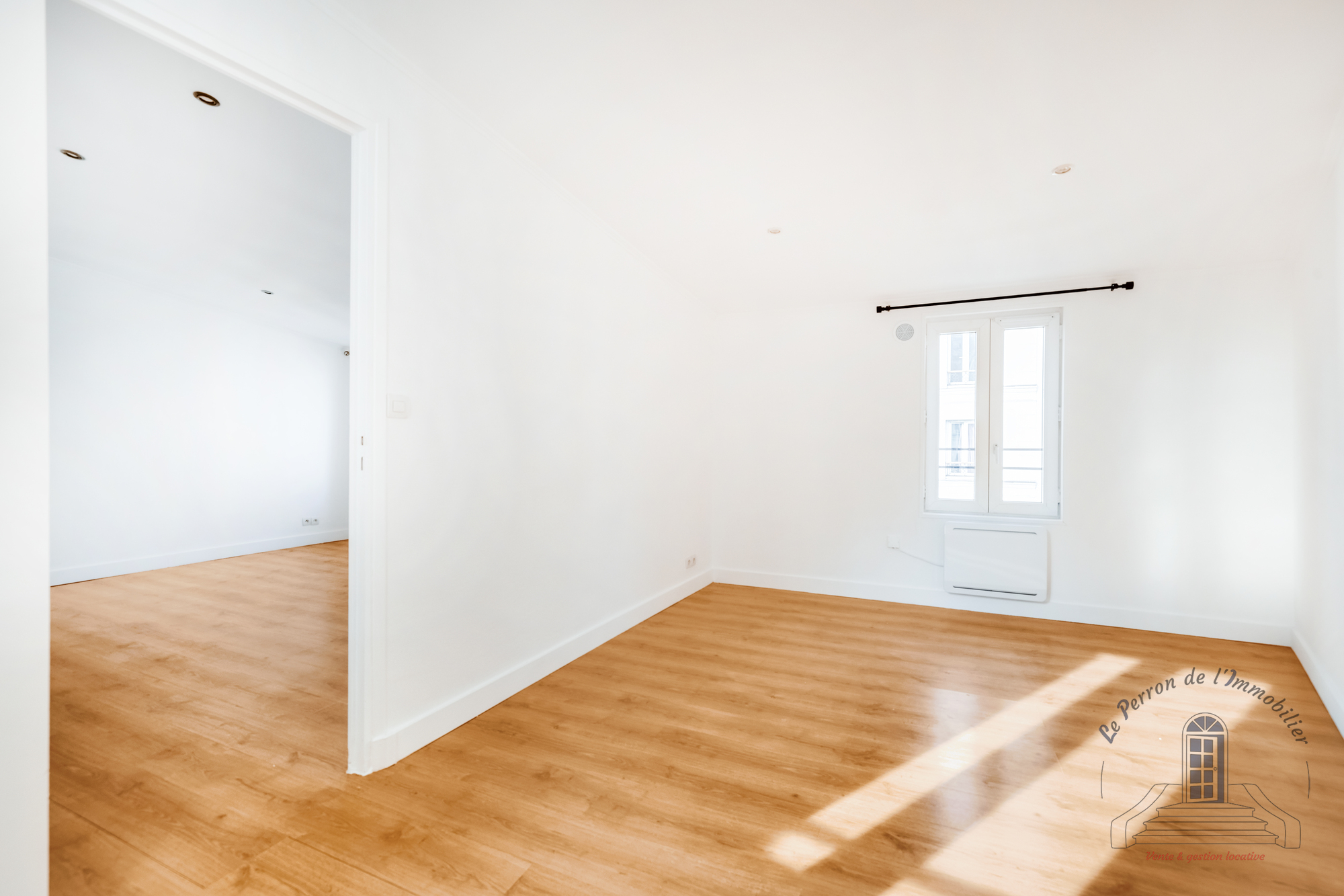 logo (2)